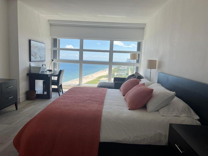 Image 6 of 16 For 4900 Ocean Blvd  1705