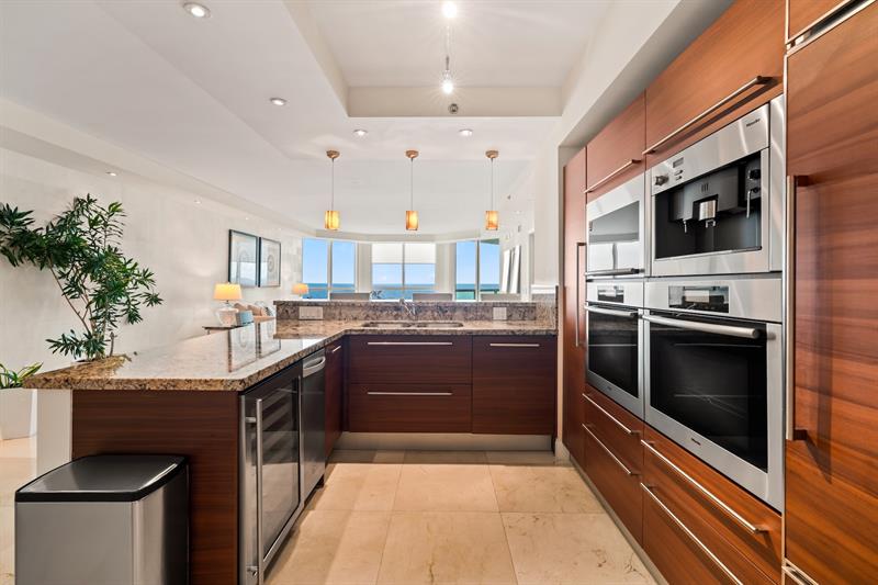 Image 19 of 44 For 101 Fort Lauderdale Beach Blvd  1502