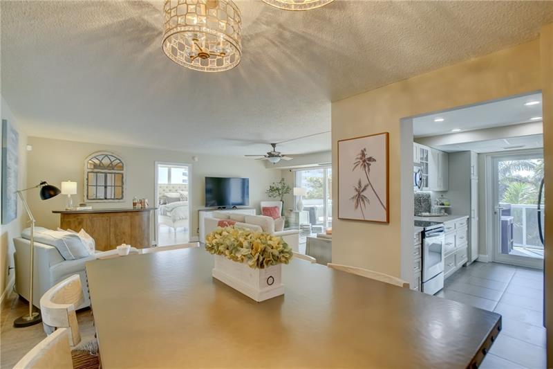 Image 19 of 64 For 2841 Ocean Blvd  501