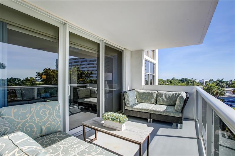Image 32 of 64 For 2841 Ocean Blvd  501