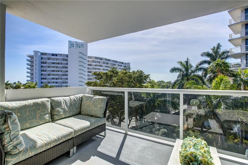 Image 35 of 64 For 2841 Ocean Blvd  501