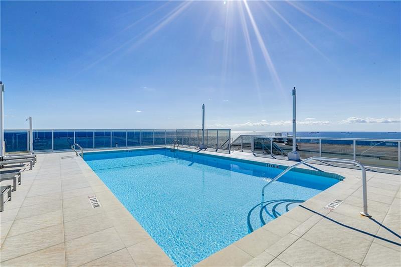 Image 37 of 64 For 2841 Ocean Blvd  501