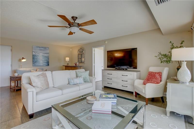 Image 5 of 64 For 2841 Ocean Blvd  501