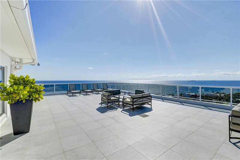 Image 59 of 64 For 2841 Ocean Blvd  501