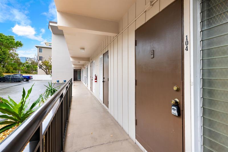 Image 19 of 19 For 1967 Ocean Blvd  104