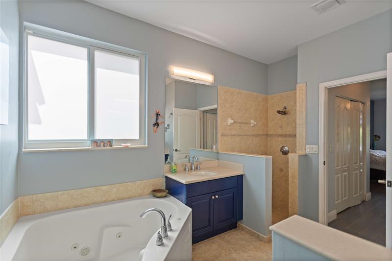 Image 32 of 58 For 19311 61st St