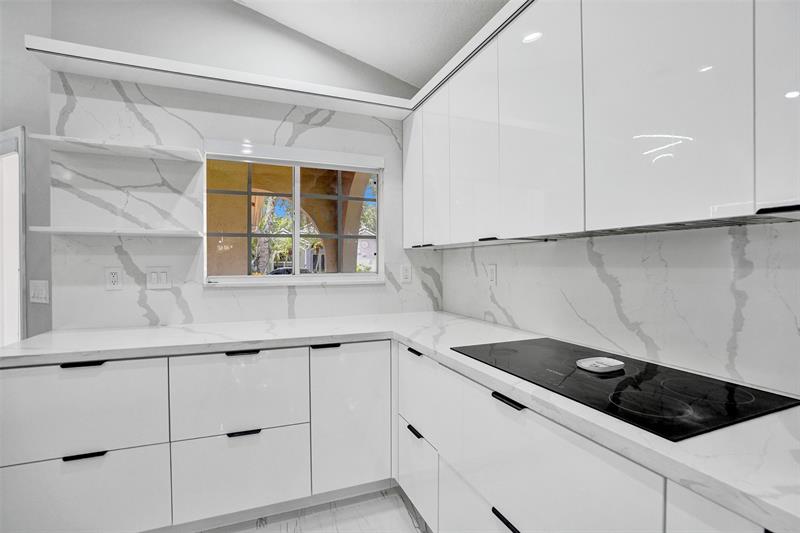 Image 25 of 63 For 5024 95th Dr