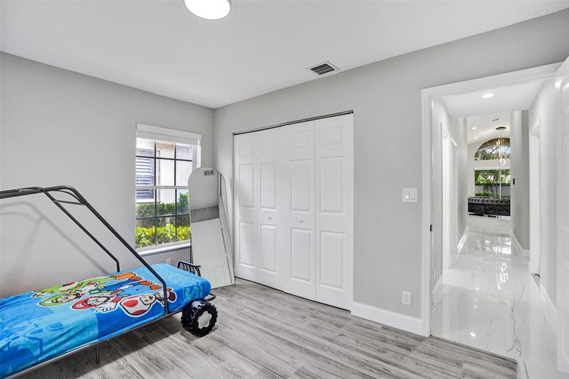 Image 54 of 63 For 5024 95th Dr