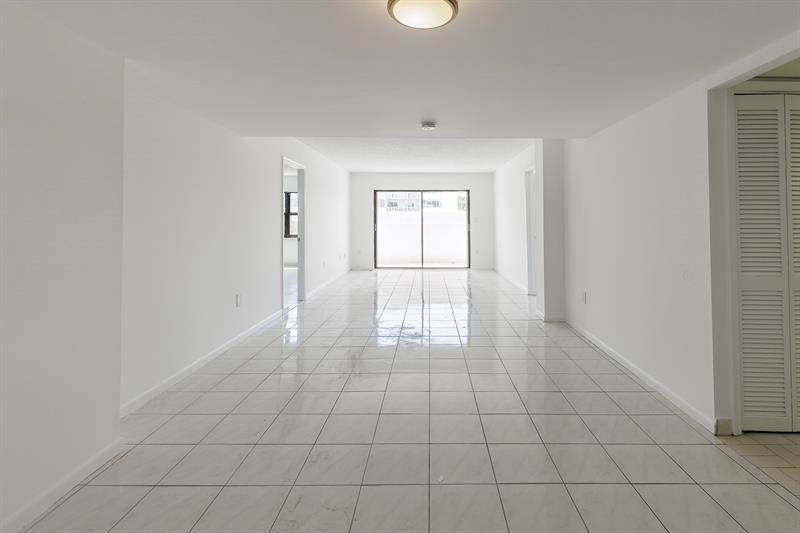 Image 10 of 28 For 8255 Abbott Ave  305