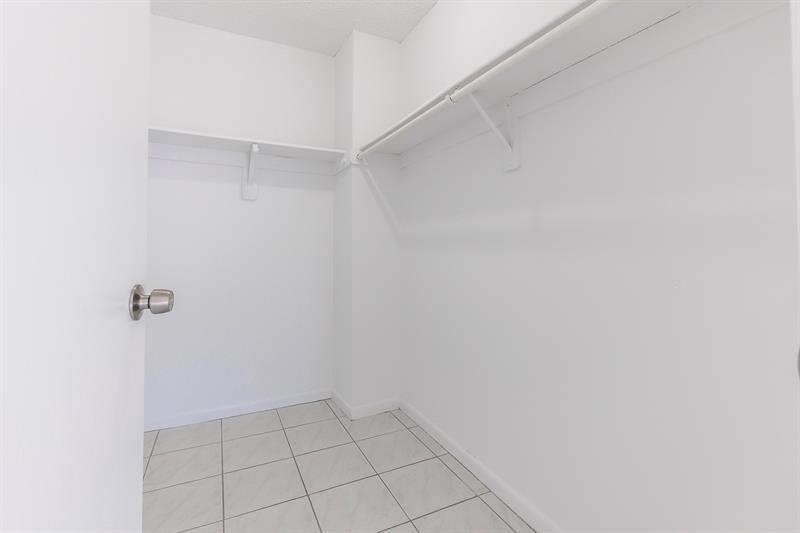 Image 17 of 28 For 8255 Abbott Ave  305