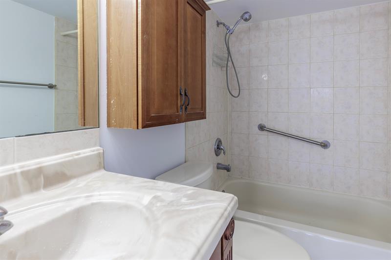 Image 24 of 28 For 8255 Abbott Ave  305