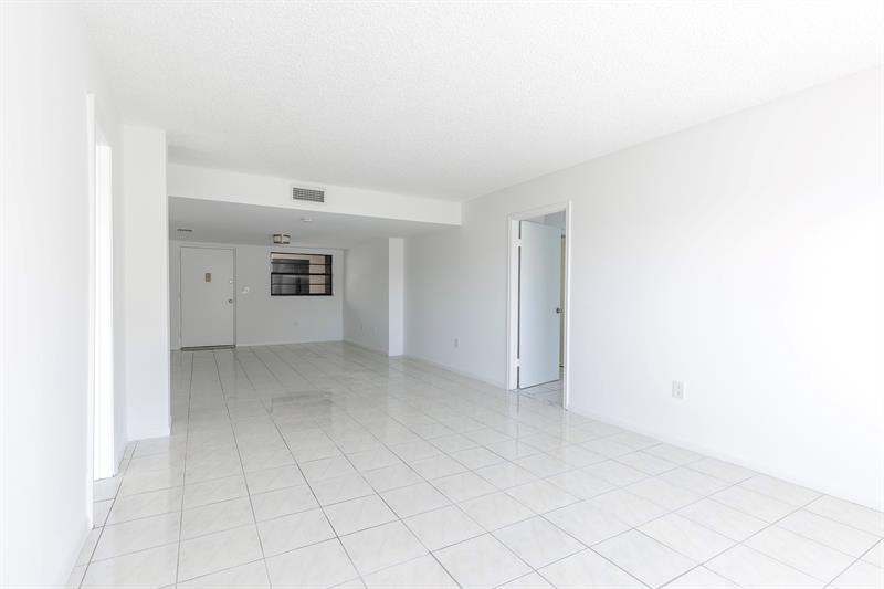 Image 7 of 28 For 8255 Abbott Ave  305