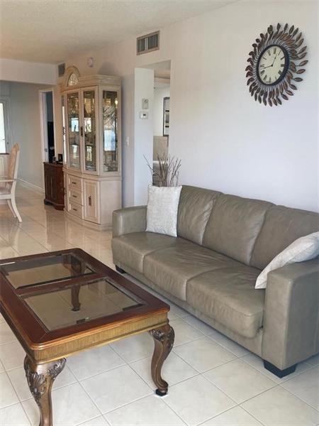 Image 16 of 29 For 1630 Ocean Blvd  1213