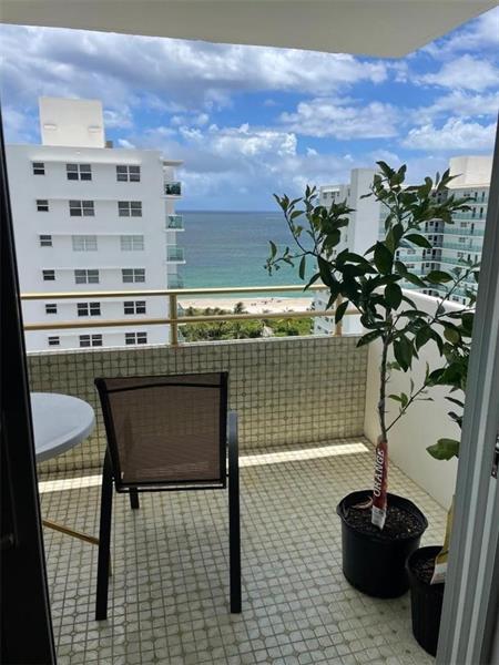 Image 7 of 29 For 1630 Ocean Blvd  1213
