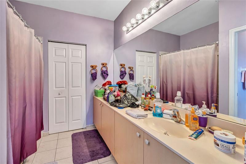 Image 10 of 22 For 2141 54th Ave