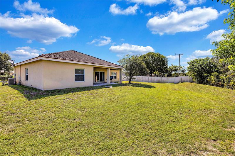 Image 21 of 22 For 2141 54th Ave