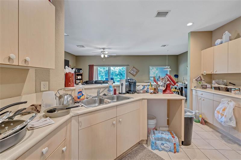 Image 3 of 22 For 2141 54th Ave