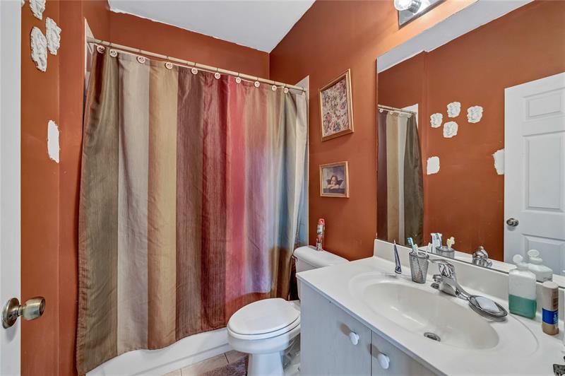 Image 7 of 22 For 2141 54th Ave
