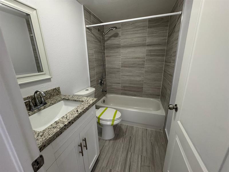 Image 13 of 21 For 922 134th Ave