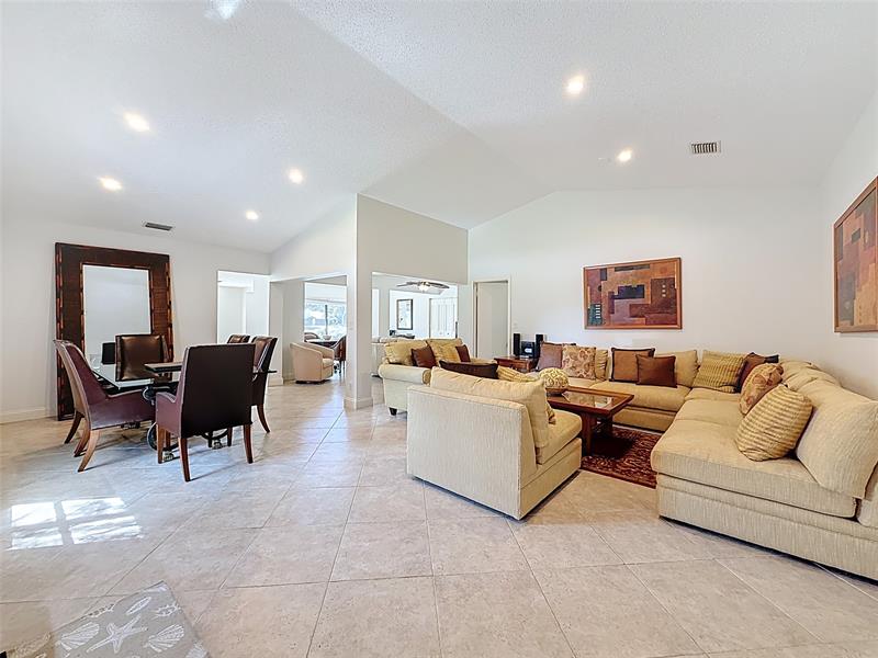 Image 11 of 61 For 606 Deer Creek Lake Point North Ln