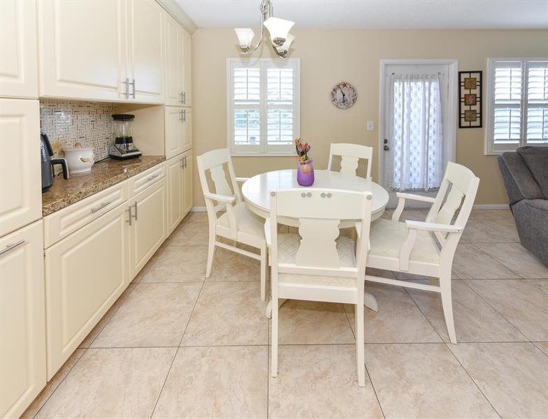 Image 10 of 28 For 3026 Newport H  3026