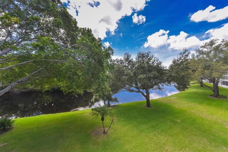 Image 18 of 28 For 3026 Newport H  3026