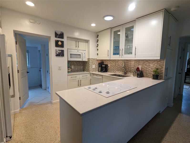 Details for 609 14th Pl  , Fort Lauderdale, FL 33304