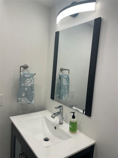 Image 16 of 21 For 3800 Galt Ocean Dr  204