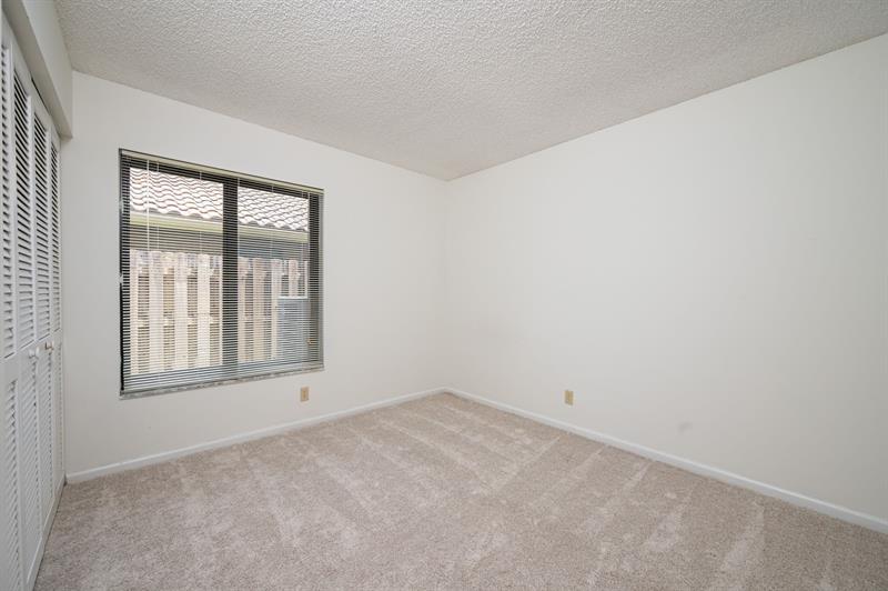 Image 32 of 38 For 1821 111th Ave