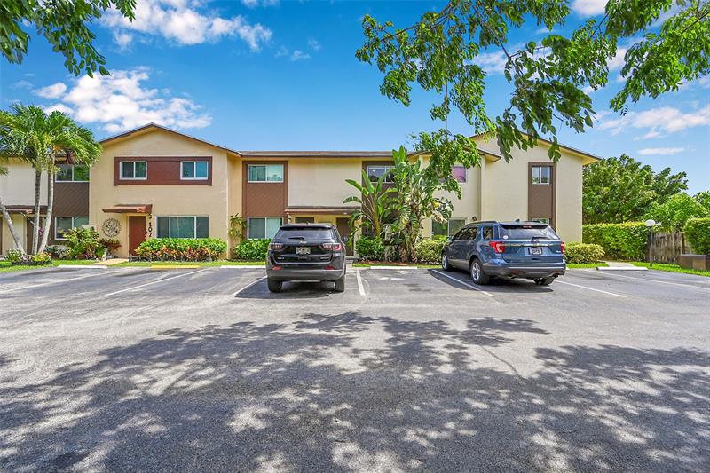 Details for 6627 Winfield Blvd  109-c, Margate, FL 33063