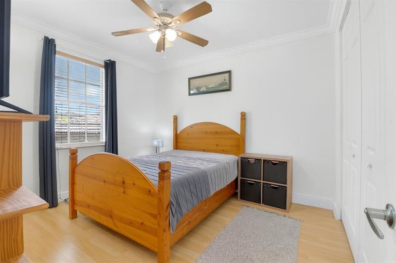 Image 22 of 41 For 616 25th Ave  616