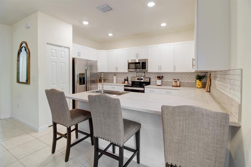 Image 13 of 55 For 10956 32nd Ln  10956