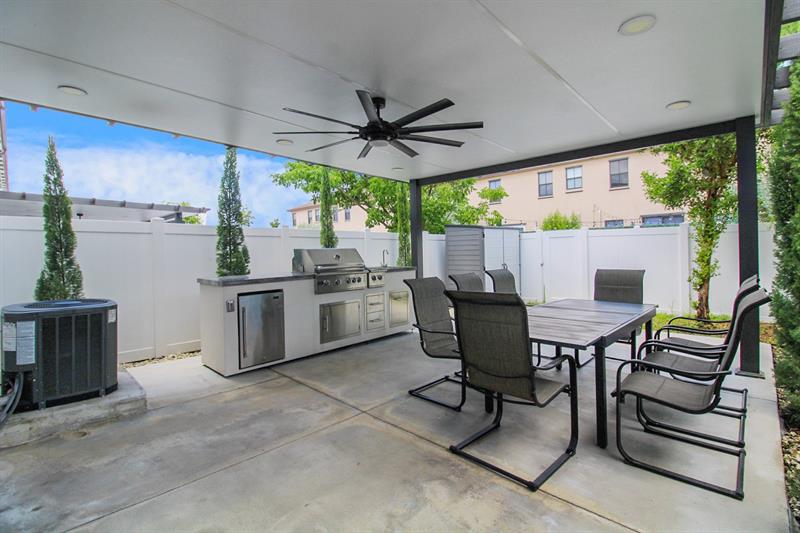 Image 21 of 55 For 10956 32nd Ln  10956