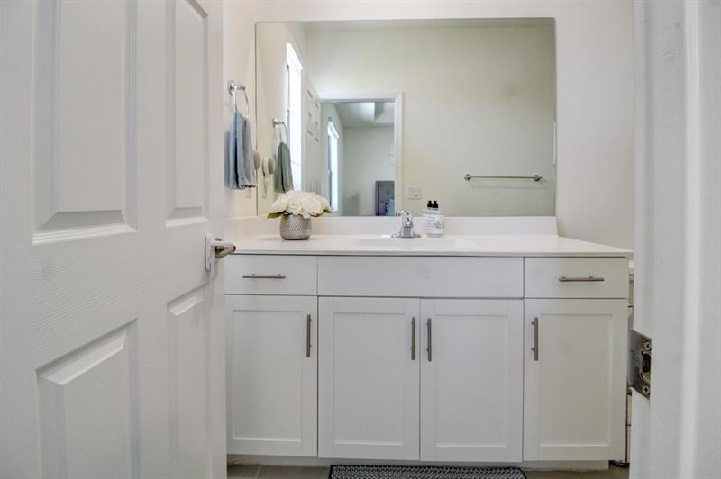 Image 27 of 55 For 10956 32nd Ln  10956