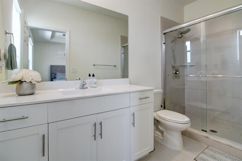 Image 28 of 55 For 10956 32nd Ln  10956