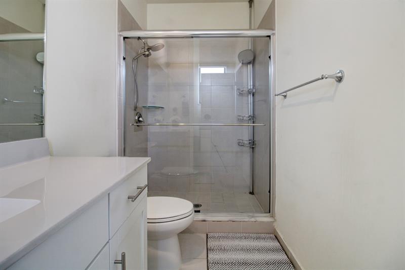 Image 29 of 55 For 10956 32nd Ln  10956