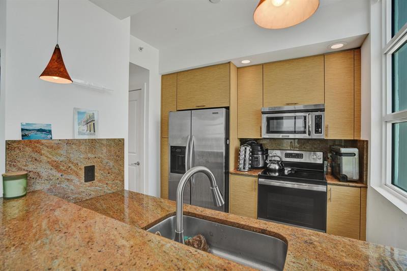 Image 10 of 49 For 315 3rd Ave  1201