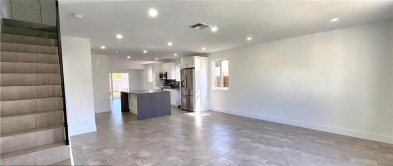 Image 9 of 10 For 5414 44th Ter