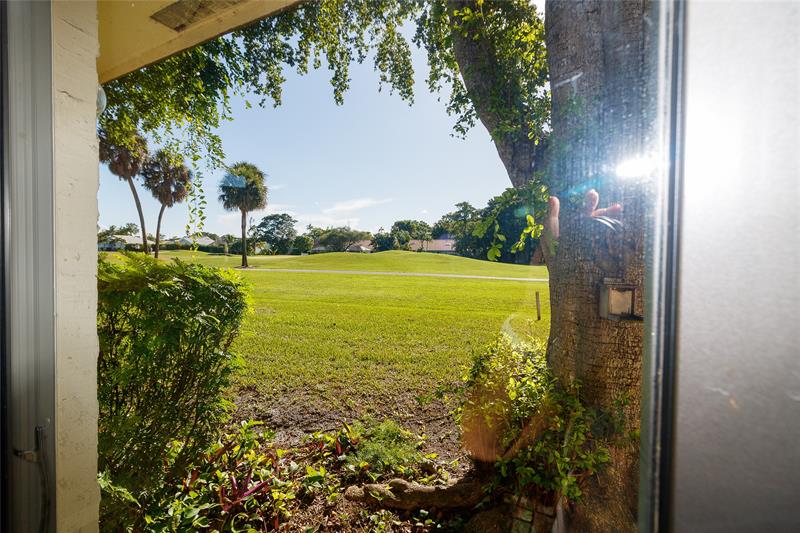 Image 3 of 34 For 8197 Royal Palm Ct