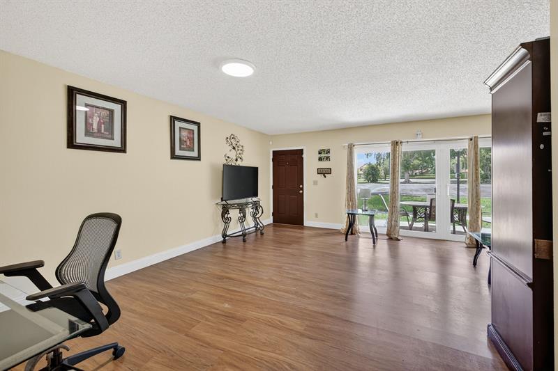 Image 11 of 32 For 5850 57th Ave  5