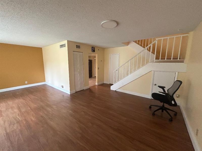 Image 8 of 32 For 5850 57th Ave  5