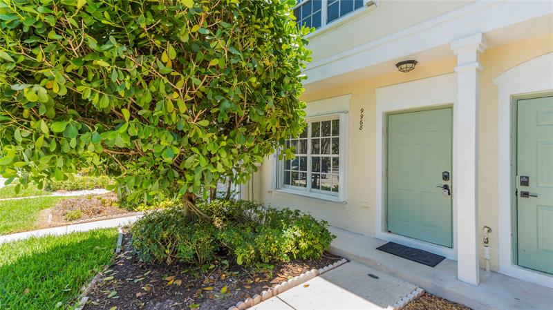Image 5 of 35 For 9968 57th Manor  129
