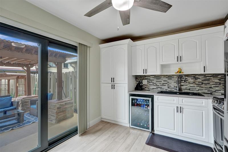 Image 12 of 77 For 11103 37th St