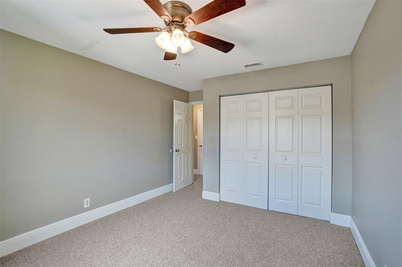 Image 42 of 77 For 11103 37th St