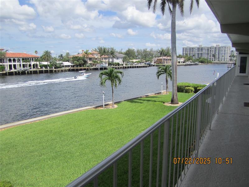 Image 16 of 31 For 743 Riverside Dr  4b