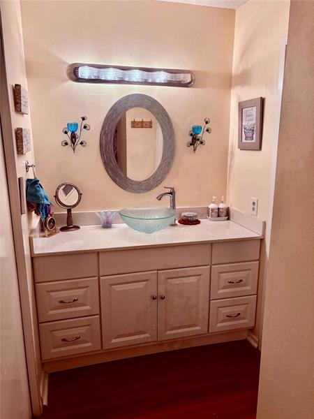 Image 10 of 14 For 9754 Belfort Cir 9754