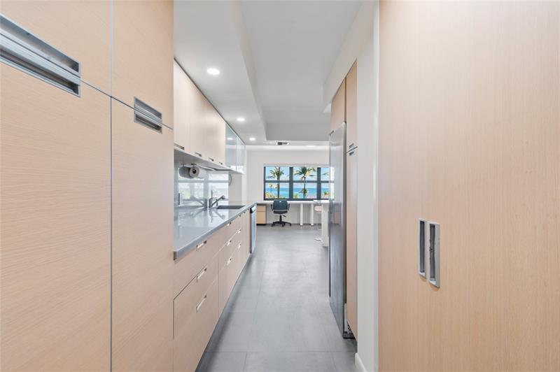 Image 13 of 65 For 4900 Ocean Blvd  416