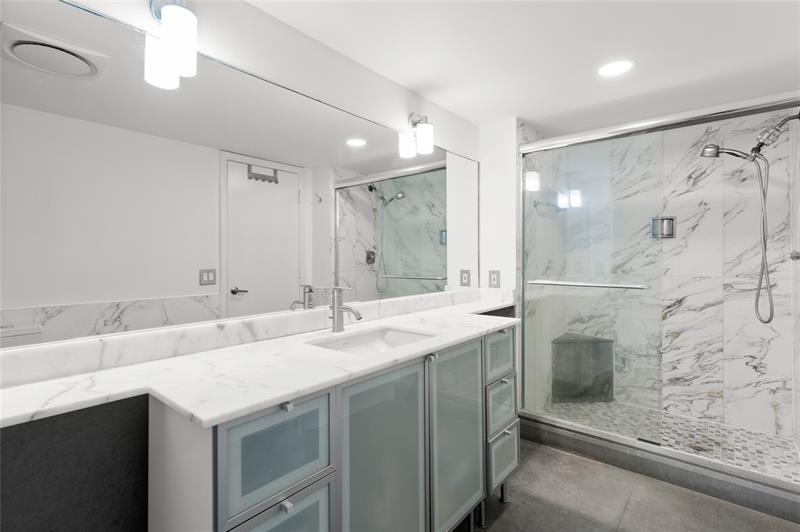 Image 23 of 65 For 4900 Ocean Blvd  416