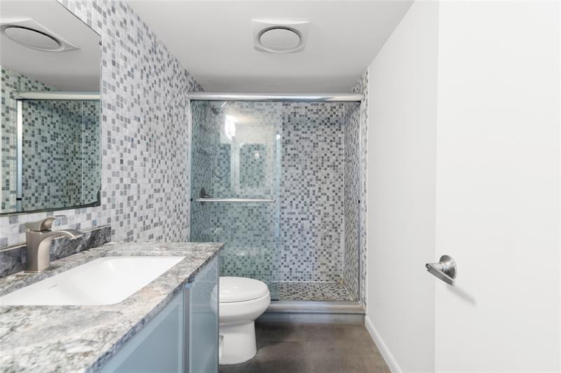 Image 29 of 65 For 4900 Ocean Blvd  416
