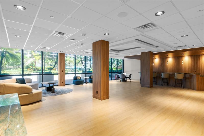 Image 36 of 65 For 4900 Ocean Blvd  416